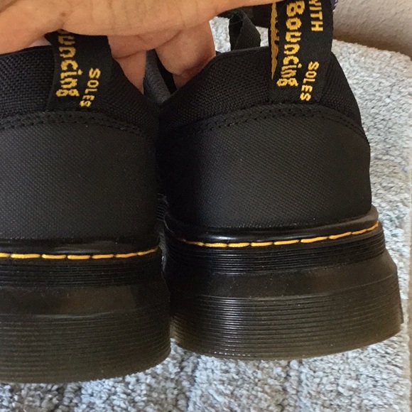 Dr Martens canvas shoes - Picture 3 of 6